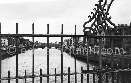 The River Liffey. Grattan Bridge seen from Ha\' Penny Bridge. Dublin 1963.Dublin 1963. - Photo by Edward Quinn