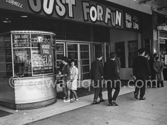 Cinema. Dublin 1963. - Photo by Edward Quinn