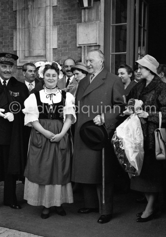 The German chancellor Konrad Adenauer arriving at the train station in Nice 1958 for holiday in Vence. On the right his daughter Lotte. - Photo by Edward Quinn