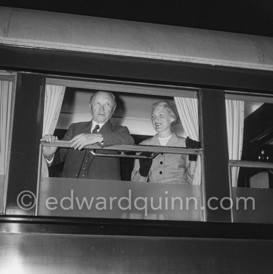 The German chancellor Konrad Adenauer with his daughter Libet at the train station in Nice 1958. - Photo by Edward Quinn