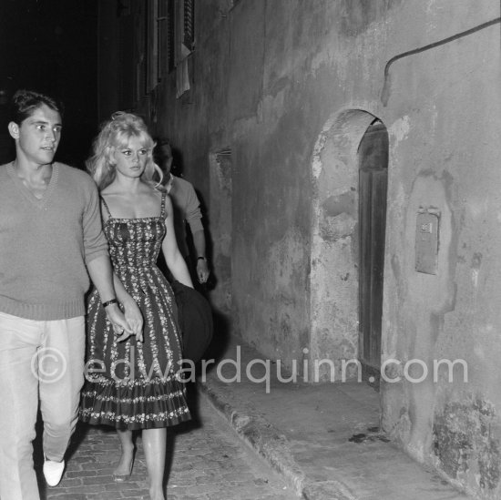Brigitte Bardot and Sacha Distel. Saint-Tropez 1958. - Photo by Edward Quinn