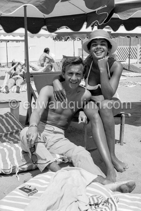 Shirley Bassey and husband film producer Kenneth Hume. Cannes 1961 - Photo by Edward Quinn
