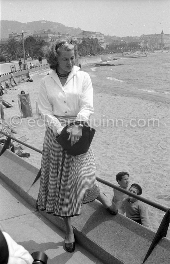 Ingrid Bergman. Cannes 1956. - Photo by Edward Quinn