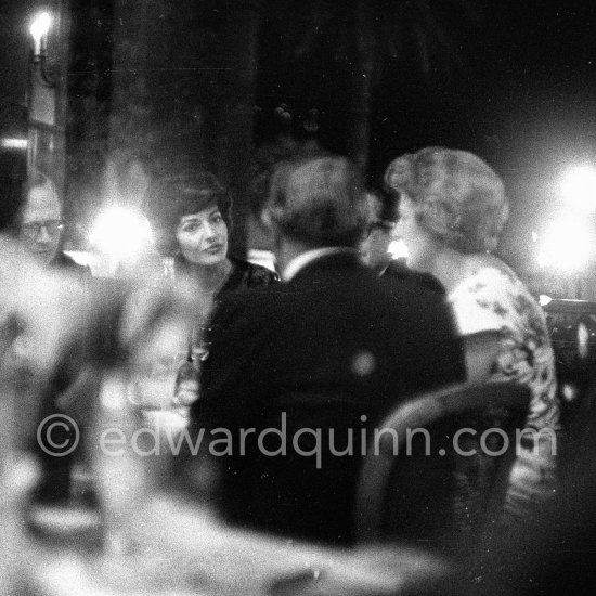 Maria Callas out for a dinner party at Hotel de Paris. Monaco 1959. - Photo by Edward Quinn