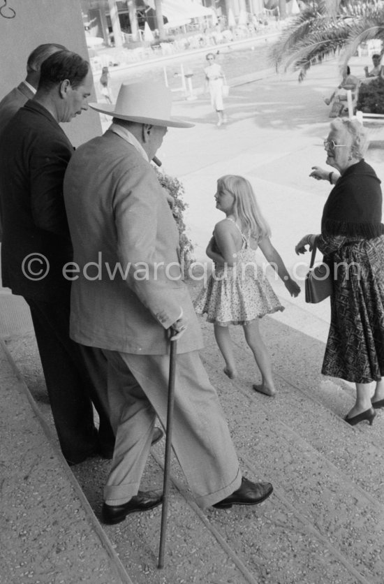 Sir Winston Churchill, Lady Clementine; Edmond Murray, (Churchill’s Scotland Yard bodyguard), Randolph Churchill\'s daughter Arabella. Golden wedding anniversary (11.9.58) of Churchill, Nice Airport 1958. - Photo by Edward Quinn