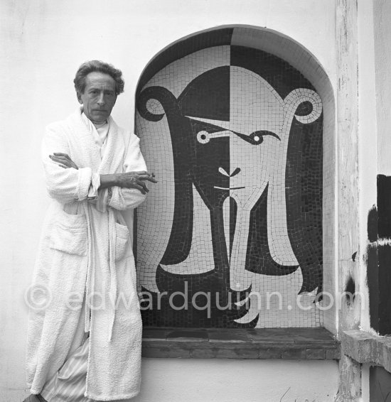 Jean Cocteau at Villa Santo Sospir. Saint-Jean-Cap-Ferrat 1952. - Photo by Edward Quinn