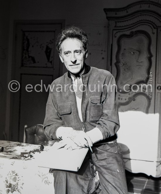 Jean Cocteau at Villa Santo Sospir. Saint-Jean-Cap Ferrat 1954. - Photo by Edward Quinn