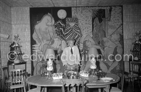 Jean Cocteau at Villa Santo Sospir with "Judith and Holofernes". Saint-Jean-Cap-Ferrat 1959. - Photo by Edward Quinn