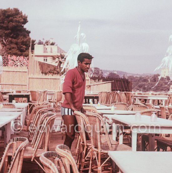 Sammy Davis Jr. He was at Monaco for the Cross Gala at the Sporting d’Eté 1961. - Photo by Edward Quinn