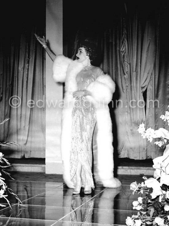 Marlene Dietrich performing at the Polio Gala night at the club Sporting d\'Eté in Monte Carlo in 1954. - Photo by Edward Quinn