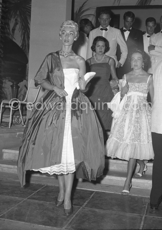 Margot Fonteyn. Bal de la Mer. Monte Carlo 1958 - Photo by Edward Quinn