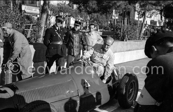 Giuseppe "Nino" Farina, (32) Alfa Romeo 158 Alfetta. Monaco Grand Prix 1950. - Photo by Edward Quinn