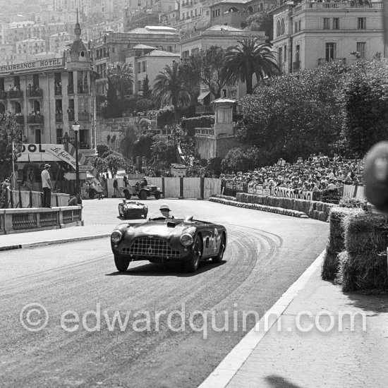 Lance Macklin, (76) Aston Martin DB3. Behind him Peter Collins, (74) Aston Martin DB3. Monaco Grand Prix 1952, transformed into a race for sports cars. This was a two day event, the Sunday for the up to 2 litres (Prix de Monte Carlo), the Monday for the bigger engines, (Monaco Grand Prix). - Photo by Edward Quinn
