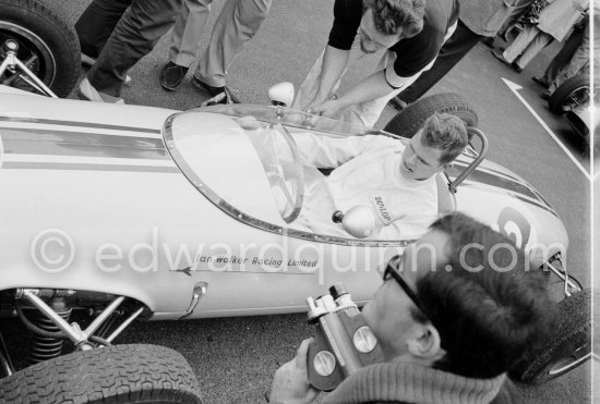 Peter Ryan, (142) Lotus 22 - Ford/Cosworth. Grand Prix de Monaco - Formula Junior 1962. - Photo by Edward Quinn