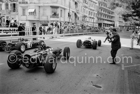 Ronnie Bucknum, (19) Honda RA272. Graham Hill, (3) BRM P261, Jo Siffert, (14) Brabham BT11 BRM. Monaco Grand Prix 1965. - Photo by Edward Quinn