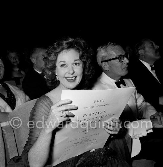 Susan Hayward during the Cannes Film Festival in 1956. - Photo by Edward Quinn
