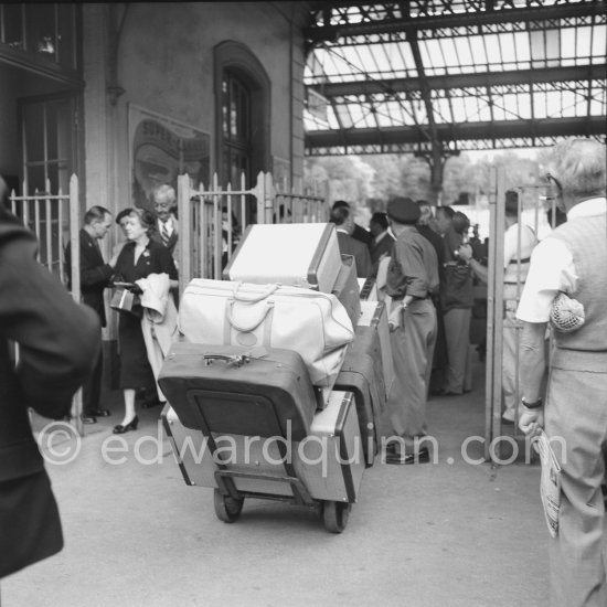 The luggage of Grace Kelly. Cannes 1954. - Photo by Edward Quinn