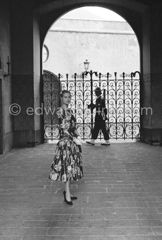 Grace Kelly (later to become Princess Grace) at the Royal Palace just before she met Prince Rainier for the first time. Monaco 1955. - Photo by Edward Quinn