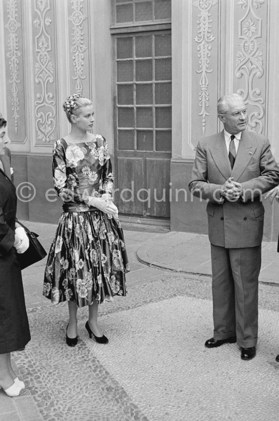 Grace Kelly (later to become Princess Grace) at the Royal Palace just before she met Prince Rainier for the first time. Colonel Severeac, commander of the palais, greeted her and explained that Prince Rainier was delayed. Monaco 1955. - Photo by Edward Quinn