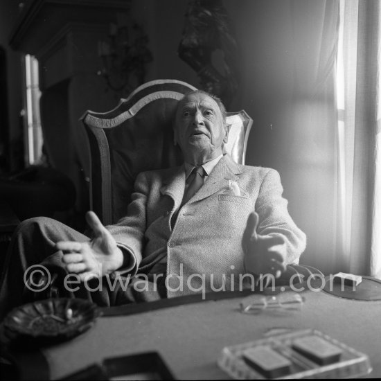Somerset Maugham at his Villa Mauresque. Saint-Jean-Cap-Ferrat 1953. - Photo by Edward Quinn