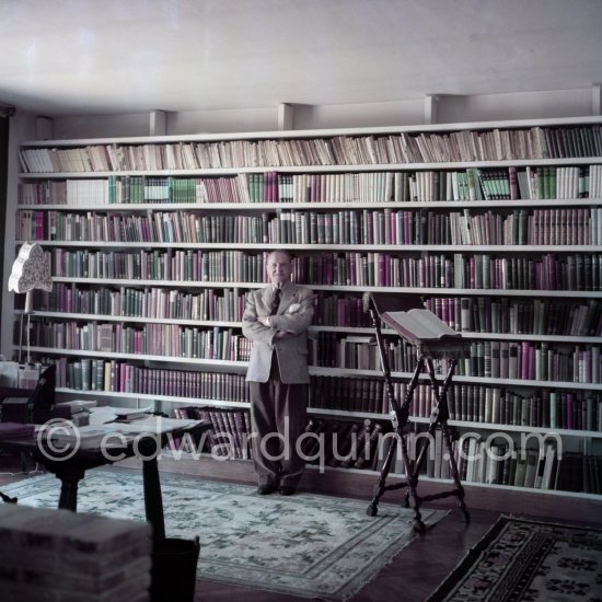 Somerset Maugham at his Villa Mauresque. Saint-Jean-Cap-Ferrat 1954. - Photo by Edward Quinn