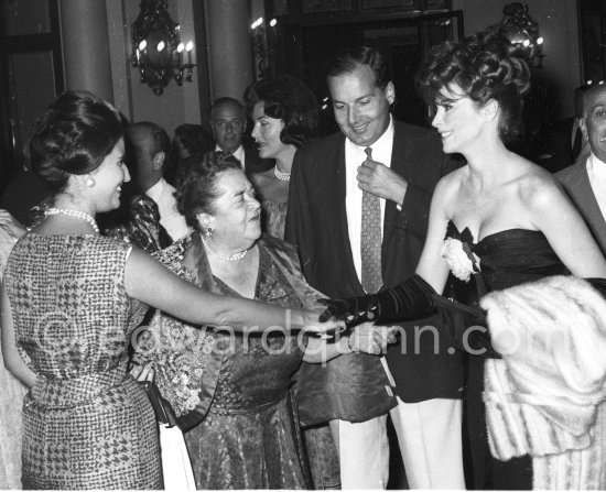 American gossip journalist Els Maxwell, Carmen Franco (left)at Hotel de Paris, Monte Carlo 1960. - Photo by Edward Quinn