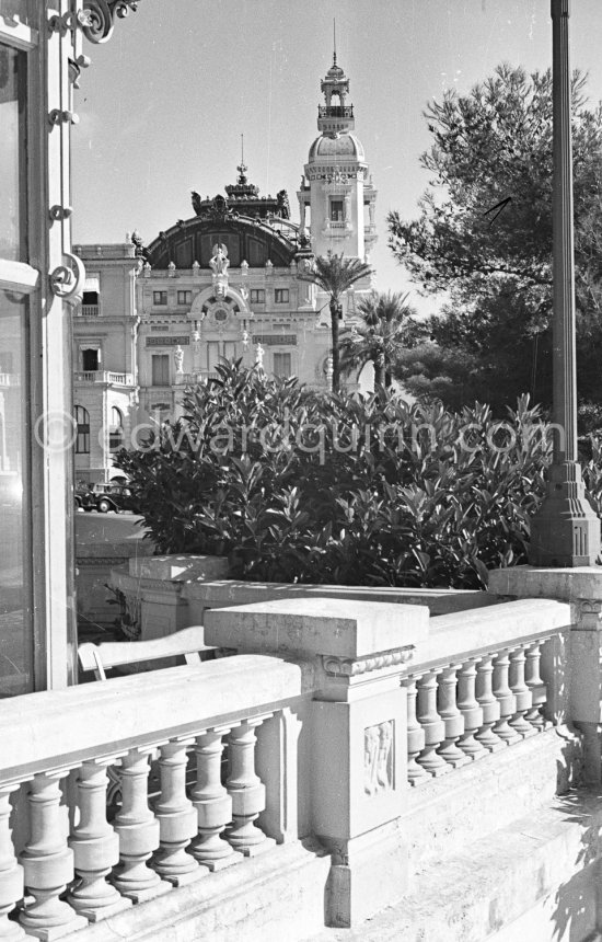 Casino Monte Carlo, 1950. - Photo by Edward Quinn