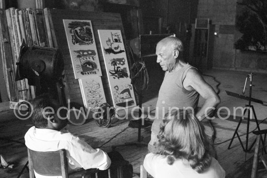Pablo Picasso, Maya Picasso, Henri-Georges Clouzot. "Le mystère Picasso", Nice, Studios de la Victorine 1955. - Photo by Edward Quinn