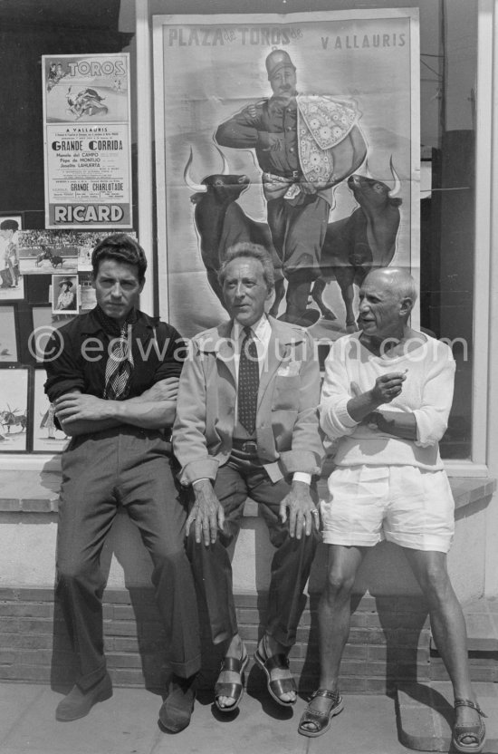 Edouard Dermit, Jean Cocteau and Pablo Picasso. Vallauris 1955. - Photo by Edward Quinn