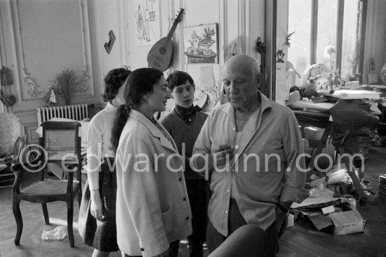 Pablo Picasso, Claude Picasso, Catherine Hutin, and Jacqueline. La Californie, Cannes 1959. - Photo by Edward Quinn
