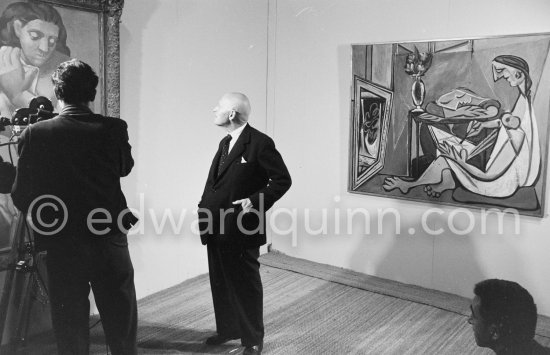Daniel-Henry Kahnweiler. Opening of the exhibition at the Nérolium, Vallauris. Festivities put on in Pablo Picasso\'s honor for the 80th birthday. Vallauris 29.10.1961. - Photo by Edward Quinn