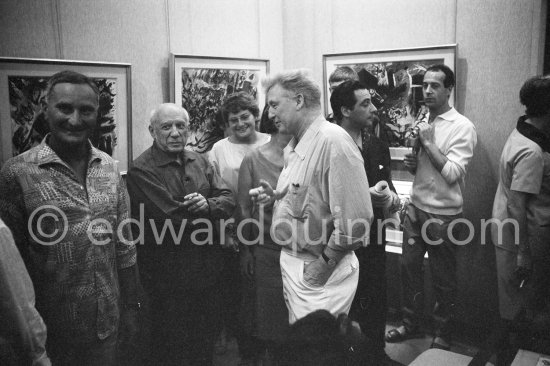 Pablo Picasso, Edouard Pignon. Galerie Cavalero, Exhibition "Pignon. Gouaches, aquarelles". 4.-25.8.1962. - Photo by Edward Quinn