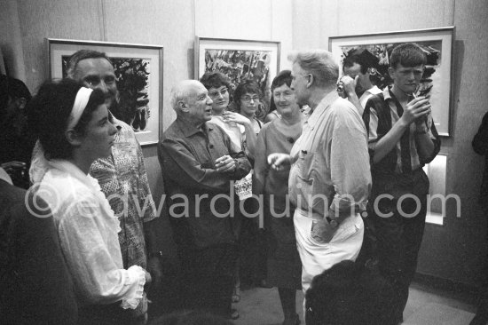 Catherine Hutin, Pablo Picasso, Edouard Pignon. Galerie Cavalero, Exhibition "Pignon. Gouaches, aquarelles". 4.-25.8.1962. - Photo by Edward Quinn