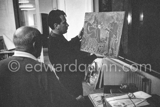 Pablo Picasso and Hidalgo Arnéra. Mas Notre-Dame-de-Vie, Mougins 1964. - Photo by Edward Quinn