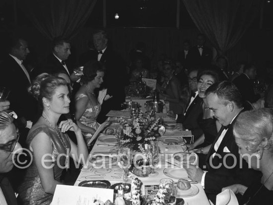 Prince Rainier, Princess Grace, Maria Callas, Aristotle Onassis. Gala des Rois, charity gala for refugees, Hotel de Paris. Monte Carlo 1963. (Grace Kelly) - Photo by Edward Quinn