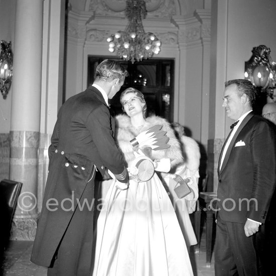 Princess Grace, Prince Rainier, not yet identified person. Charity gala for British American Hospital. Monaco 1959. ( Grace Kelly) - Photo by Edward Quinn