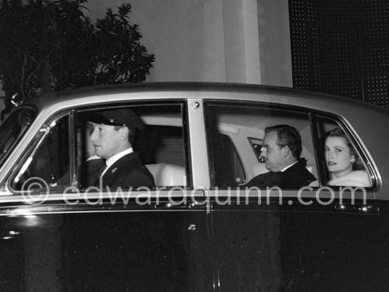 Prince Rainier and Princess Grace leaving Ballet "Le Rendez-vous manqué", gala performance Monte Carlo 1957. Car: 1956 Rolls-Royce Silver Cloud I, #LSXA243, Standard Steel Sports Saloon. Detailed info on this car by expert Klaus-Josef Rossfeldt see About/Additional Infos. (Grace Kelly) - Photo by Edward Quinn