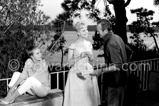 Jean Seberg (as Cécile), Mylène Demongot (as Elsa Mackenbourg) and David Niven (as Raymond) during the filming of "Bonjour tristesse", Le Lavandou 1957. - Photo by Edward Quinn