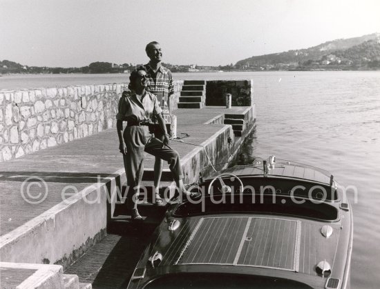 James Stewart and his wife Gloria. Beaulieu-sur-Mer 1954. - Photo by Edward Quinn