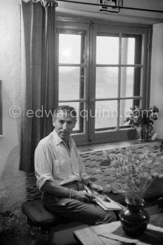 André Verdet. Cannes 1960. - Photo by Edward Quinn