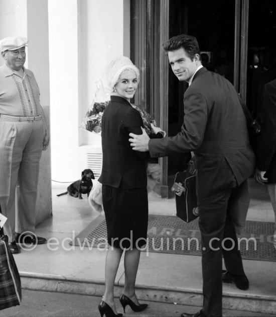 Natalie Wood arriving with Warren Beatty (then better known as the brother of Shirley MacLaine) at the Carlton Hotel, Cannes 1962. - Photo by Edward Quinn