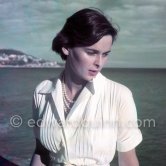Lucia Bosè. Cannes 1954. - Photo by Edward Quinn