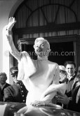 Jayne Mansfield in front of Carlton Hotel. Cannes Film Festival 1958. - Photo by Edward Quinn
