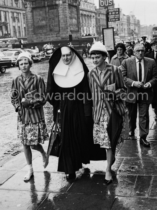 O'Connell St. Dublin 1963. - Photo by Edward Quinn