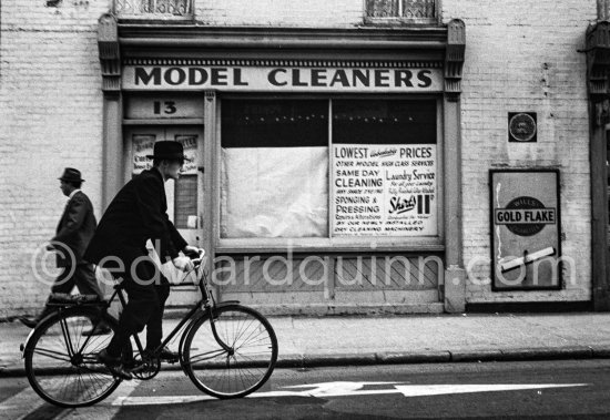 Dublin 1963. - Photo by Edward Quinn