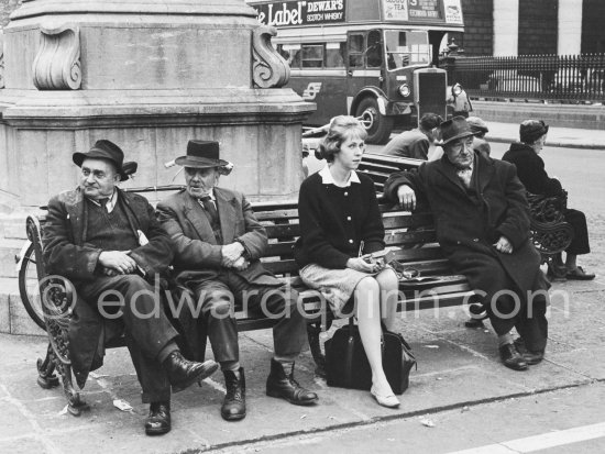 Dublin 1963. - Photo by Edward Quinn