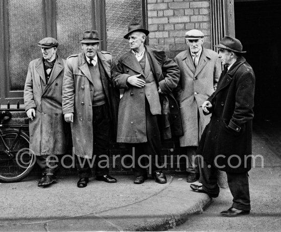 Dublin 1963. - Photo by Edward Quinn