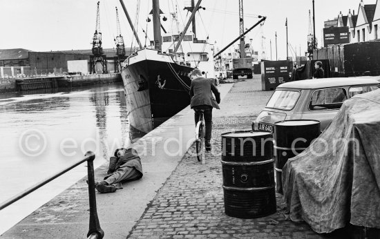 Cross Channel steamers moored along the Liffey. Dublin 1963. - Photo by Edward Quinn