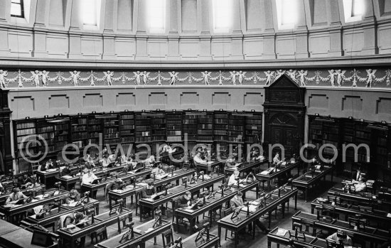 Dubliners studying at the National Library. Dublin 1963. - Photo by Edward Quinn