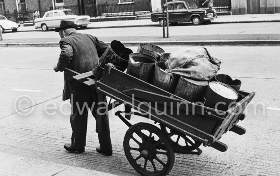 Dublin 1963. - Photo by Edward Quinn